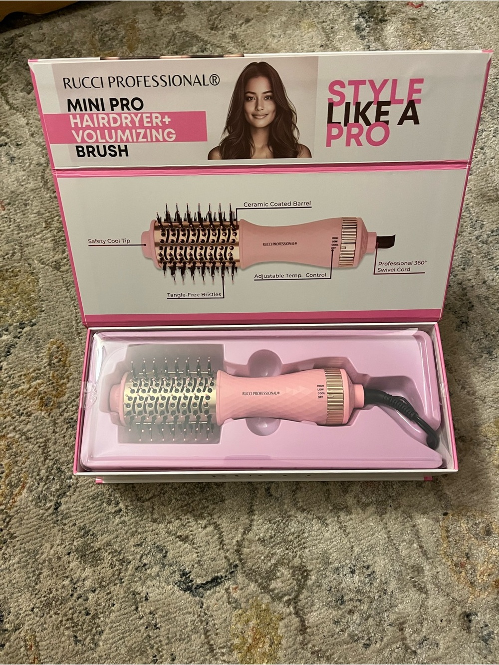 Mini Pro Hairdryer + Volumizing Brush - Pink - Picture 2 of 3